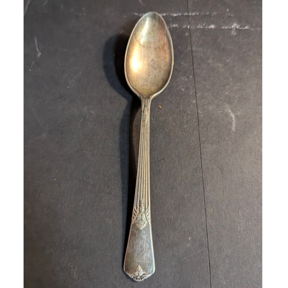 Guild Cadence Teaspoon 1932 International Silver co Wm Rogers Fluted handle